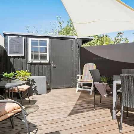 1 Bedroom Awesome In